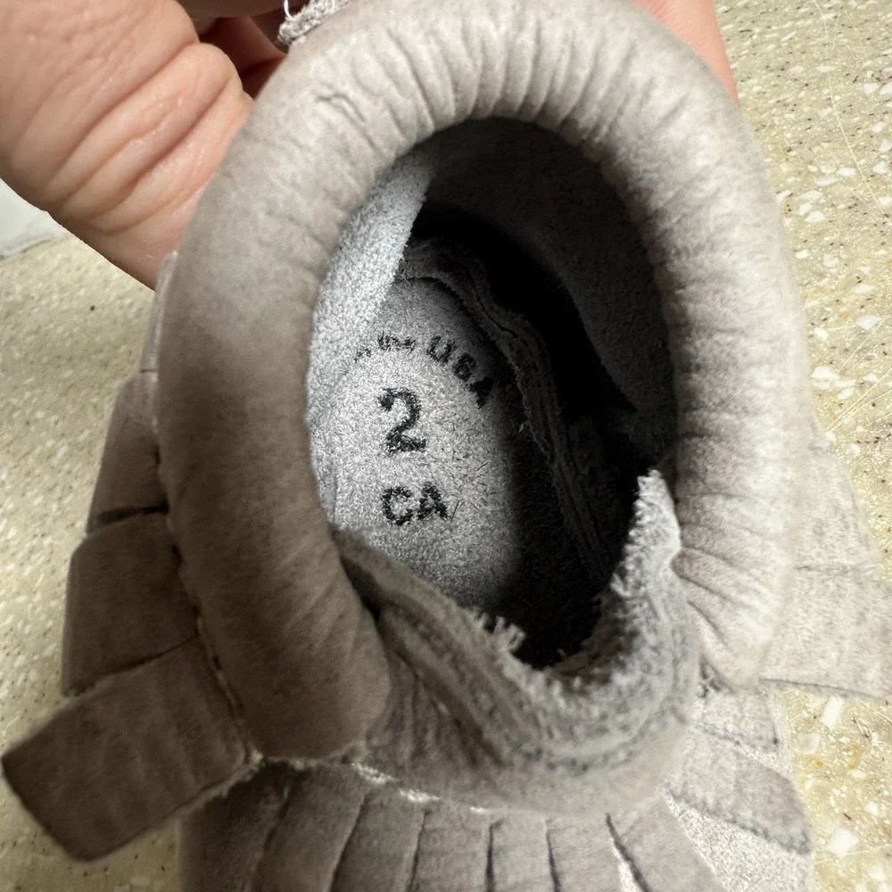 Freshly Picked Baby Moccasins Grey shoes size 2